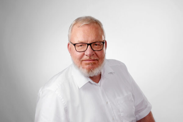 Dr P Lorenz